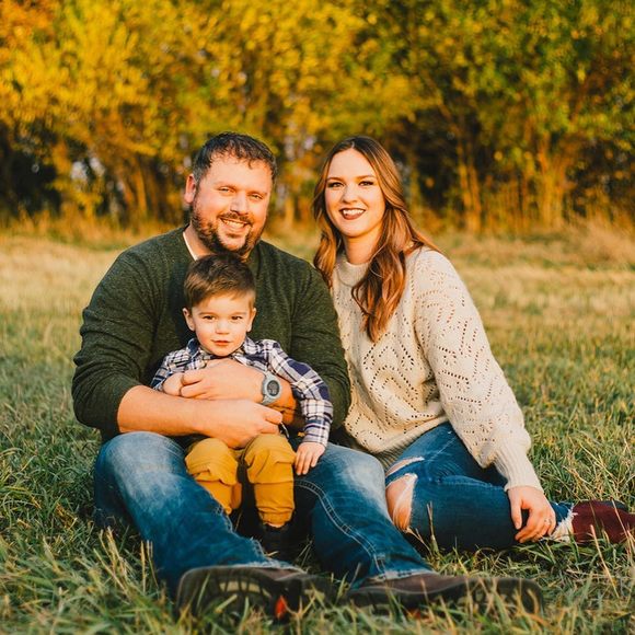 Meet your Posher, Jordyn - Picture 1 of 1